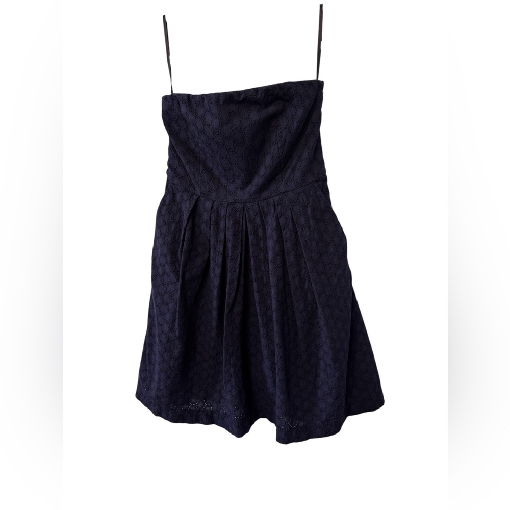 GAP Navy Eyelet Strapless Dress Size 8, Side Zipper, A Line Fitted Bodice *flaw*
